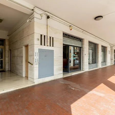 Saffi By Wonderful Italy